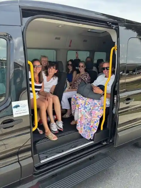 Ballina airport to Byron bay shuttle bus -Private door to door